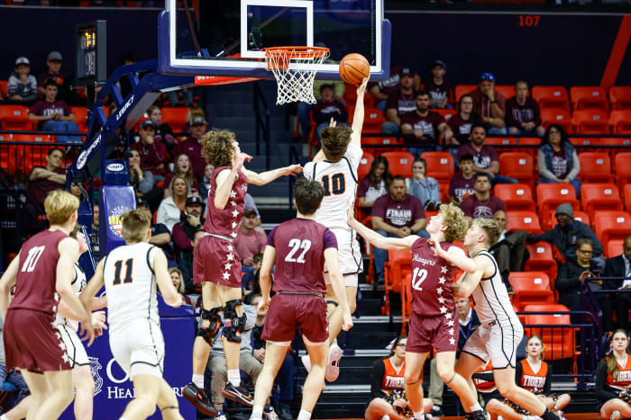 Benton Byron Illinois boys basketball March 7 2024 Nate Latsch 26541